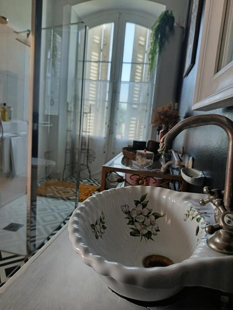 Gite La Burthe Monprimblanc エクステリア 写真